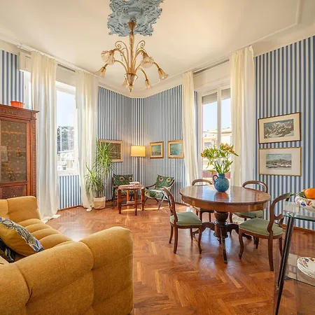 Casa Deco Con Vista Mare, A Due Passi Dall'Ariston Διαμέρισμα