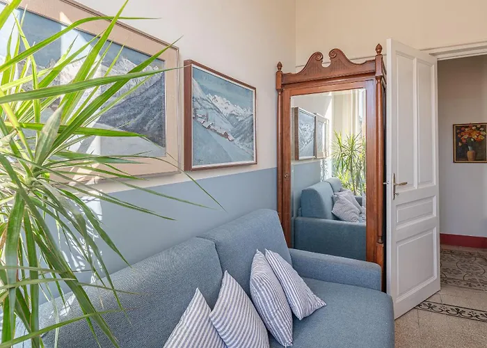 Apartment Un Tuffo A Sanremo, Nell'art Deco!